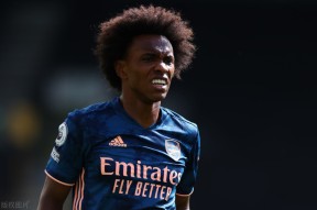 包含今晨新疆广汇战术微调：英超节点到来；球迷炸锅；细节决定成败的词条