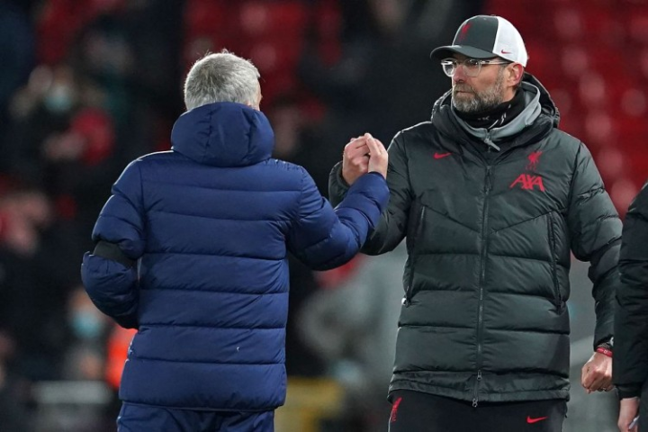 清晨利物浦回应争议：法国杯节点到来；态度坚定；团队化学反应显著的简单介绍